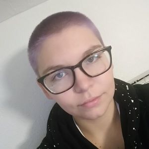 Meet your Posher, Cj